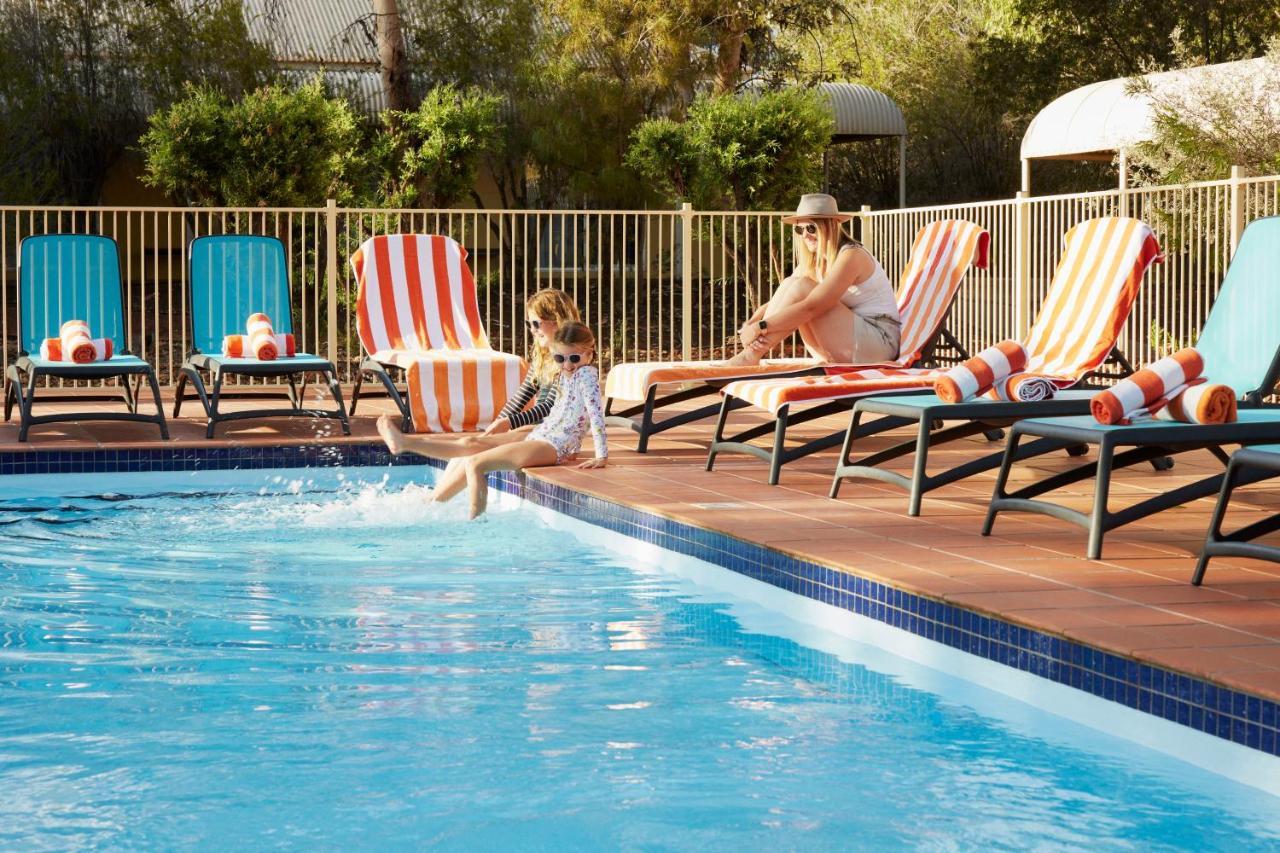 Outback Hotel Ерс-Рок Екстер'єр фото