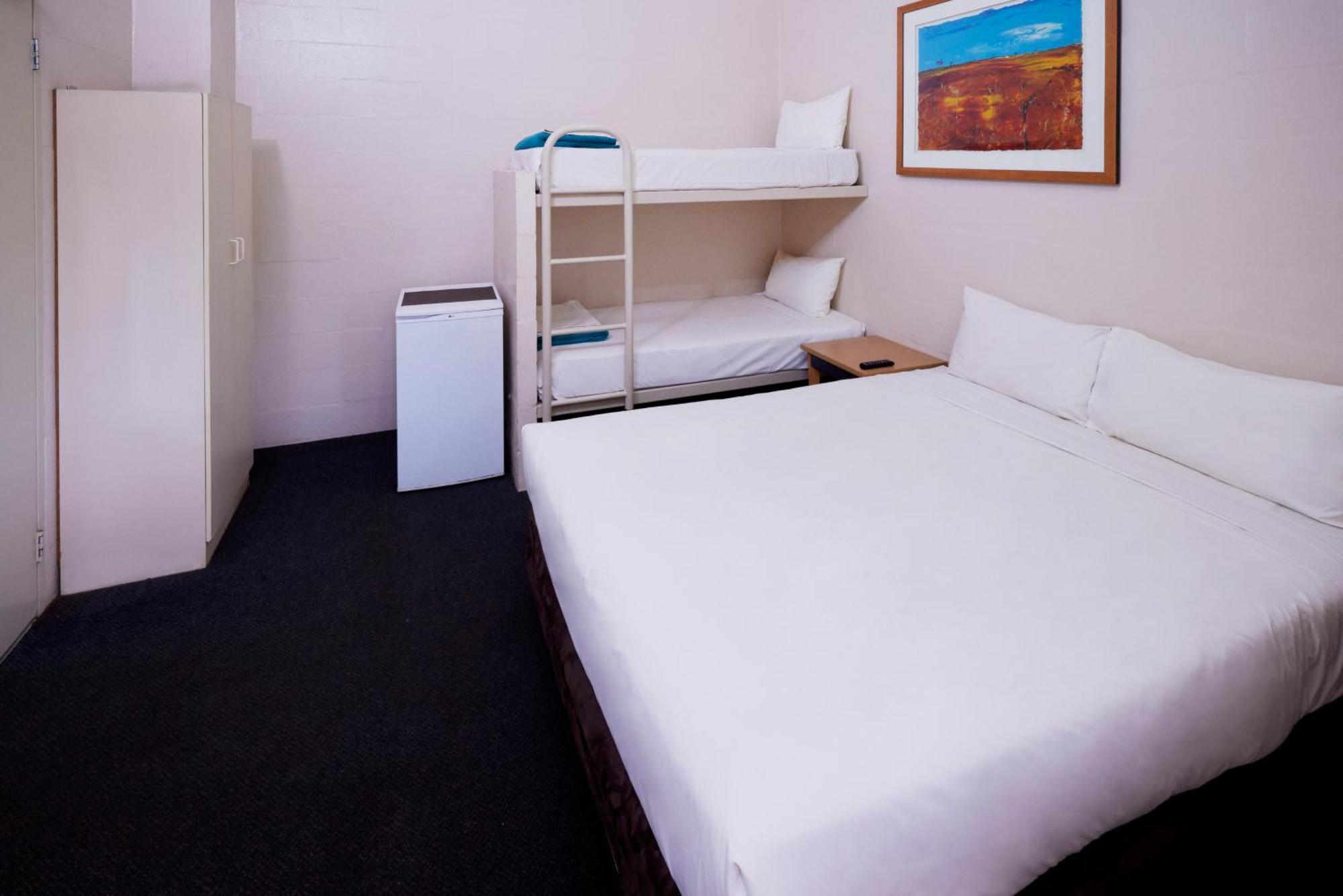 Outback Hotel Ерс-Рок Екстер'єр фото