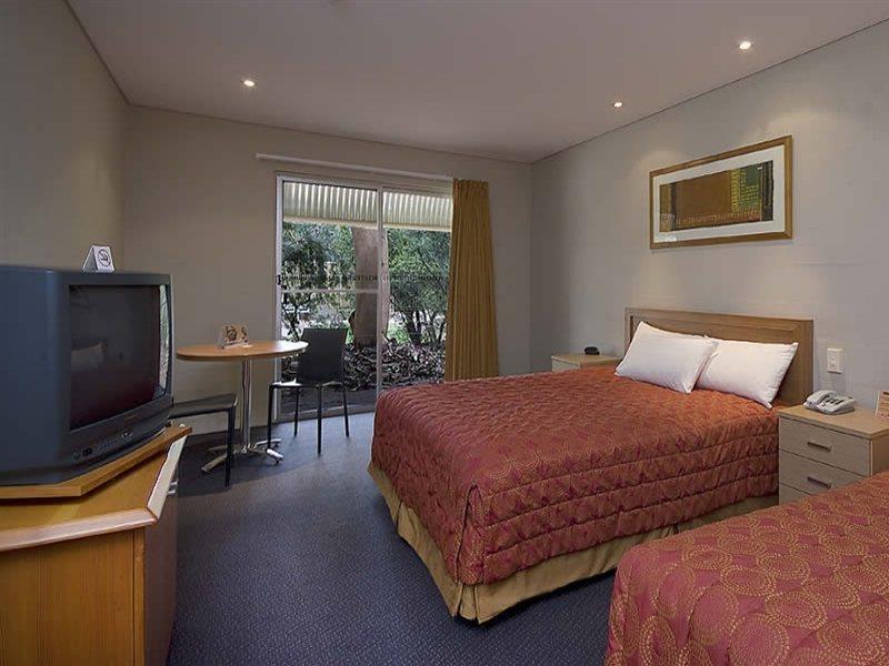 Outback Hotel Ерс-Рок Екстер'єр фото