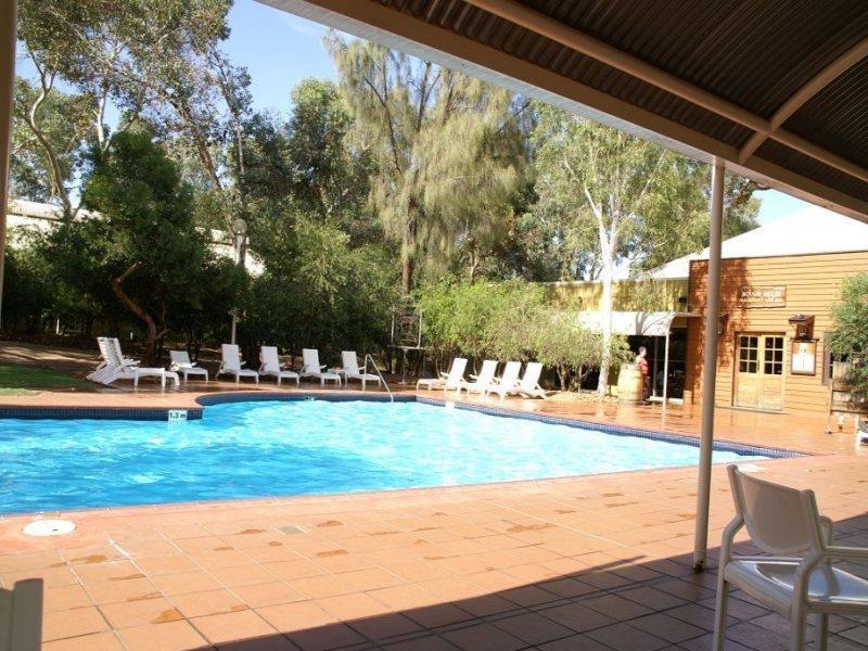Outback Hotel Ерс-Рок Екстер'єр фото